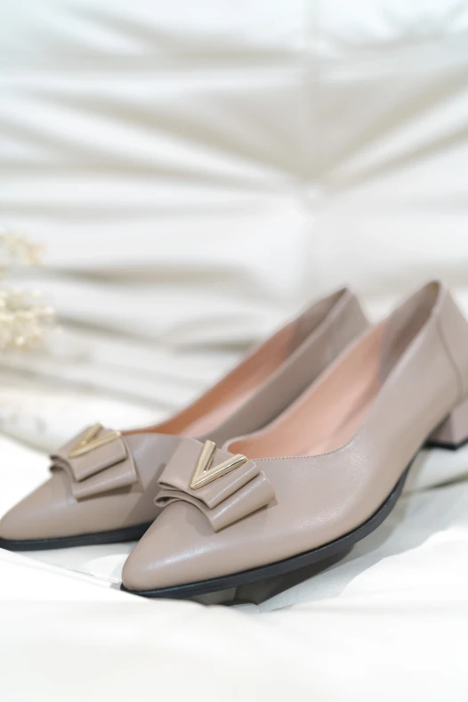 PantofI toc mic